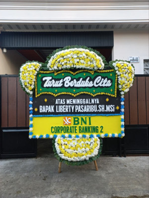 Papan Bunga Duka di Giri Mulya